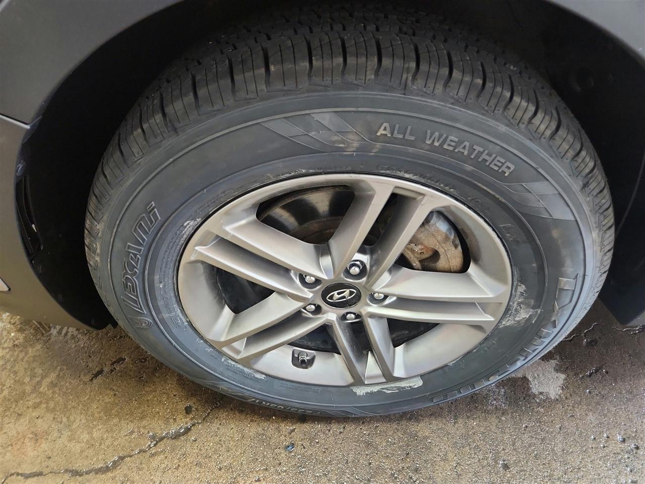 Hyundai Santa Fe Sport photo 24