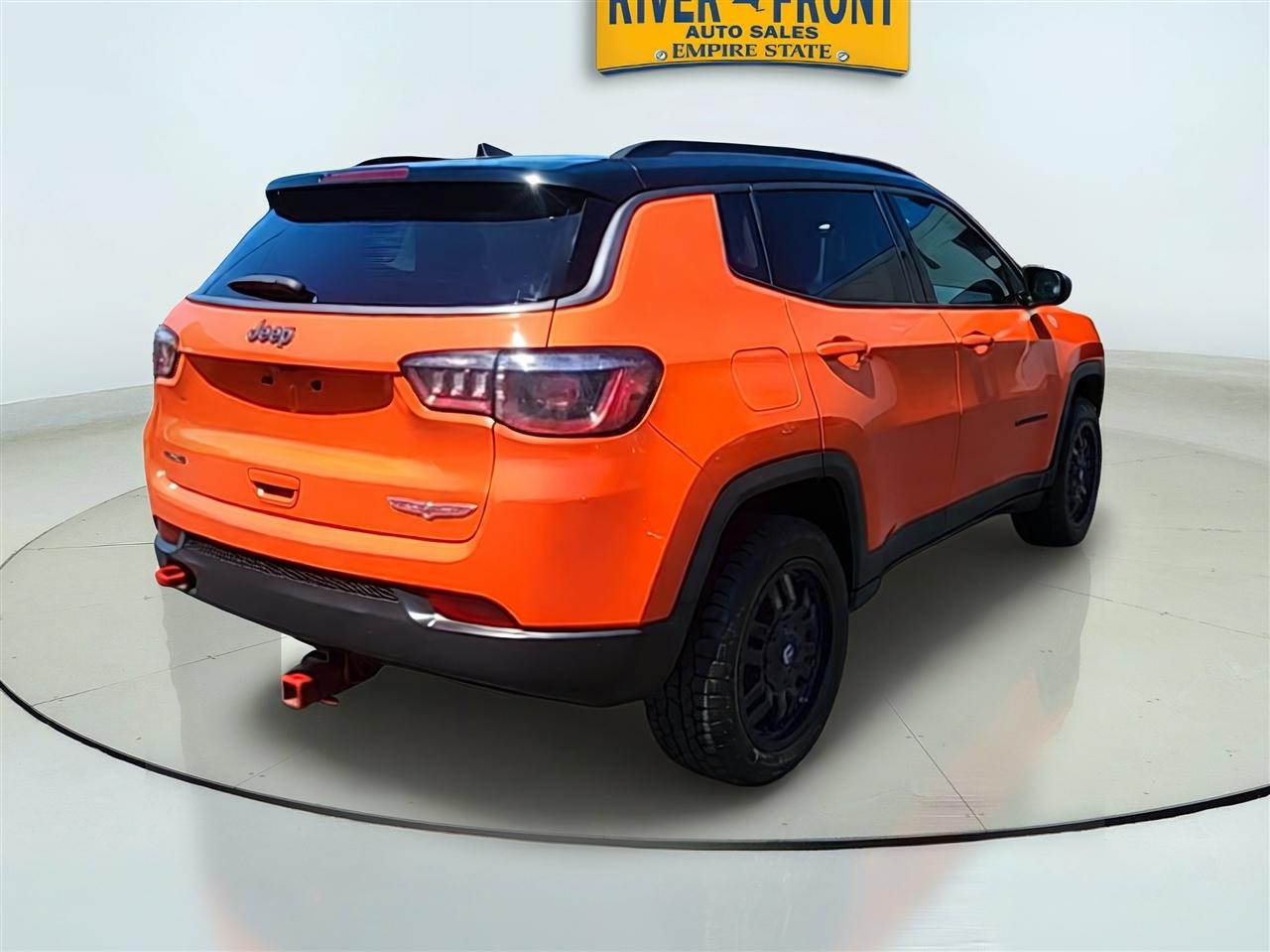 Jeep Compass photo 8