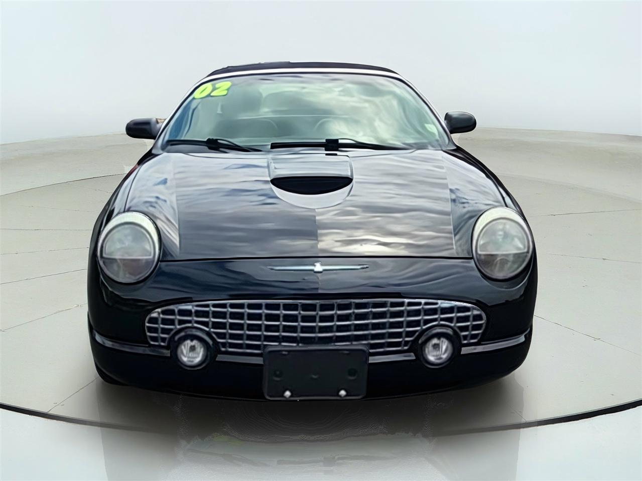 Ford Thunderbird photo 3