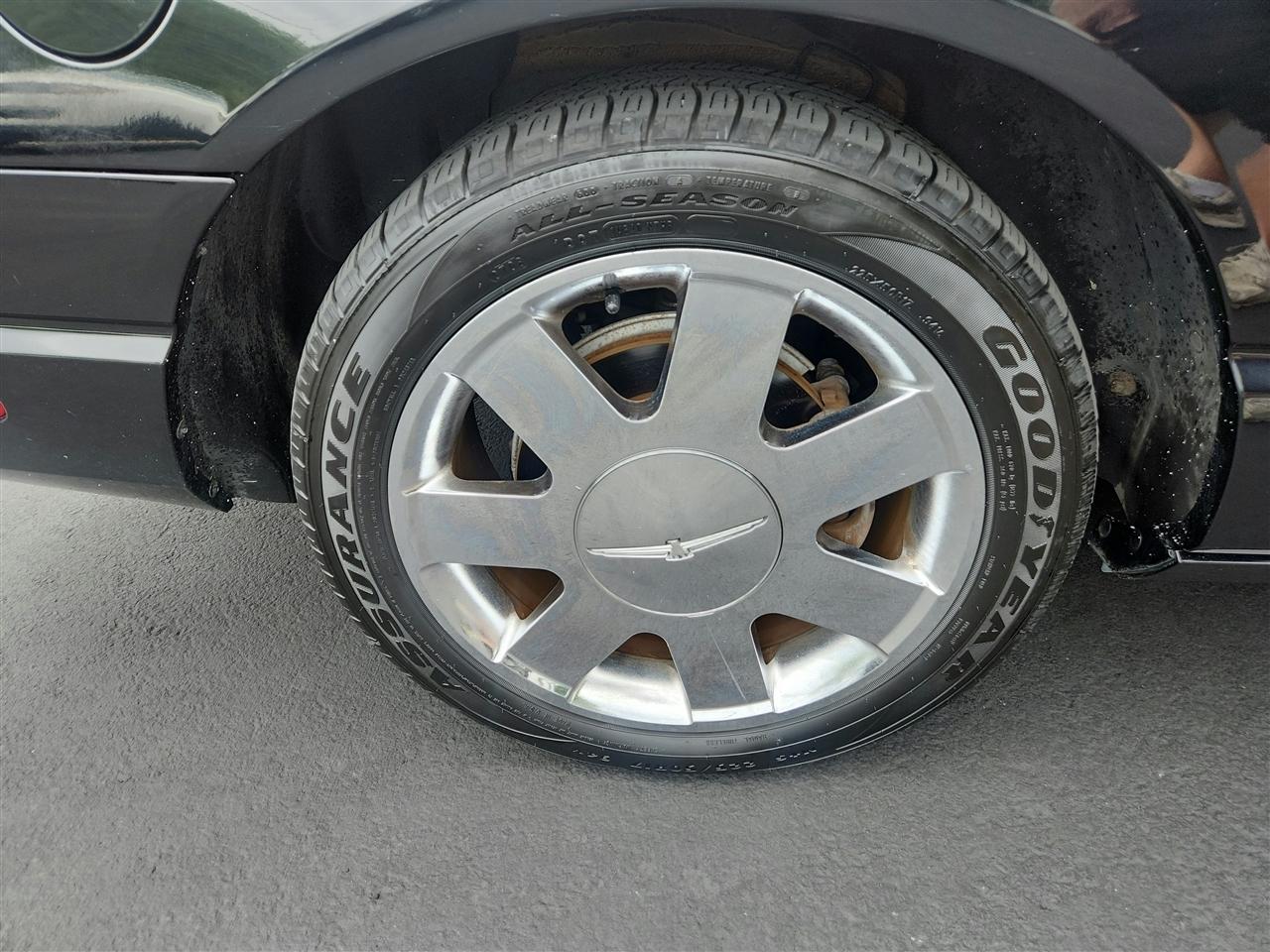 Ford Thunderbird photo 24