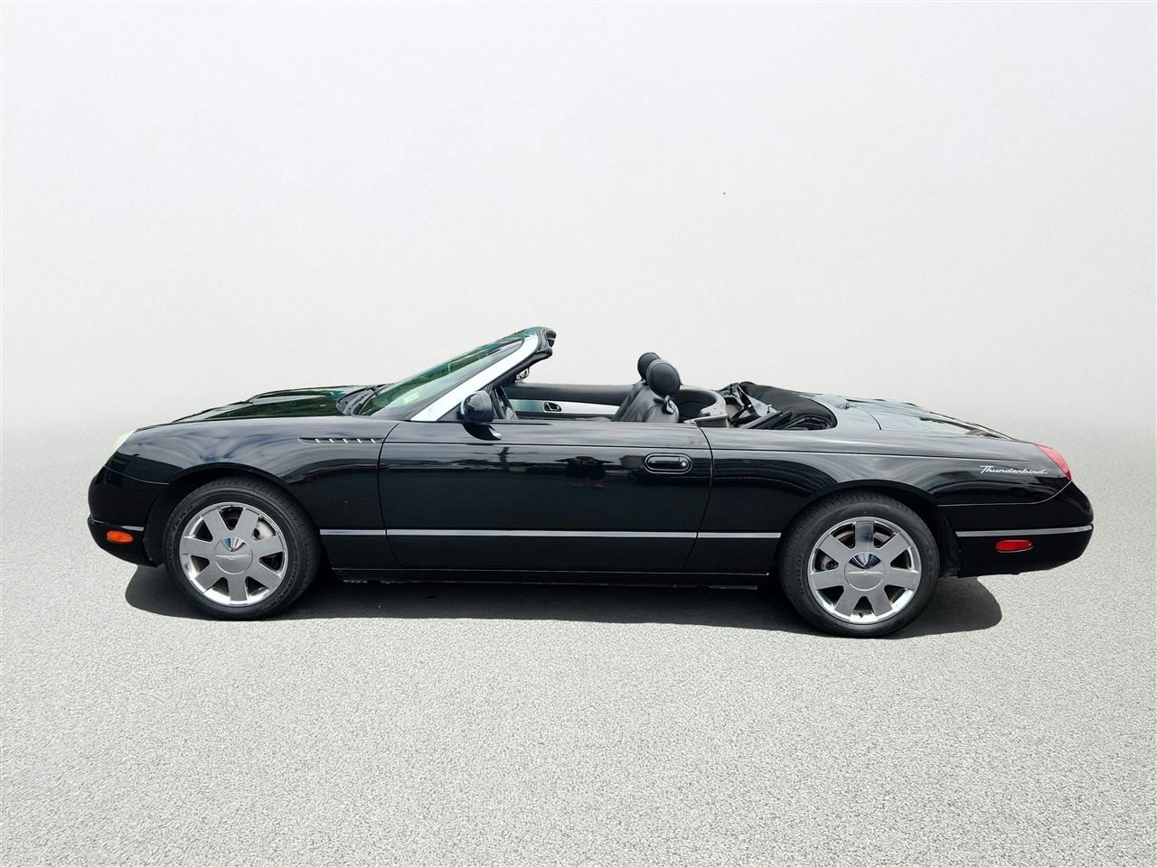 Ford Thunderbird photo 30