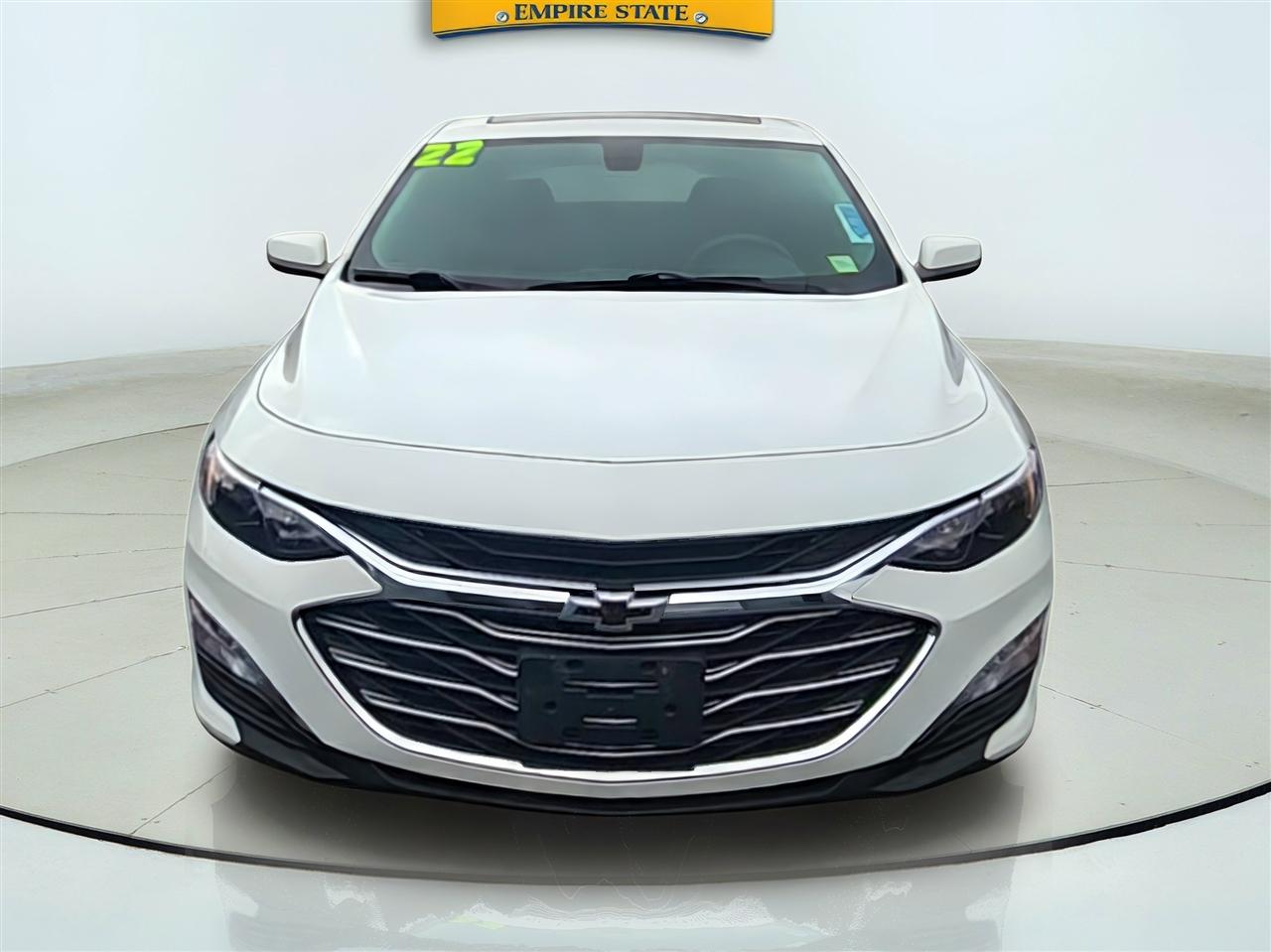 Chevrolet Malibu photo 3