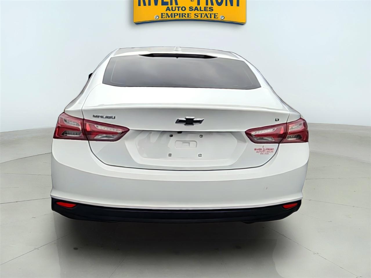 Chevrolet Malibu photo 7