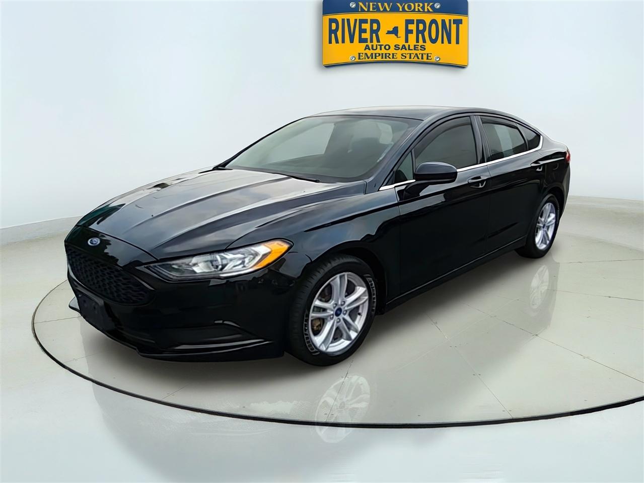 Ford Fusion photo 3