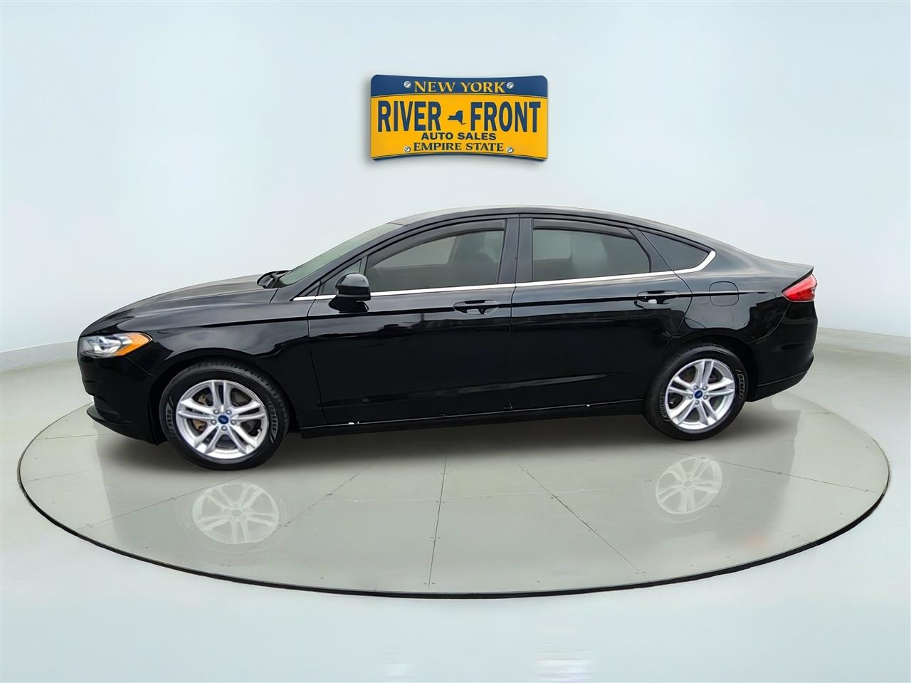 Ford Fusion photo 4