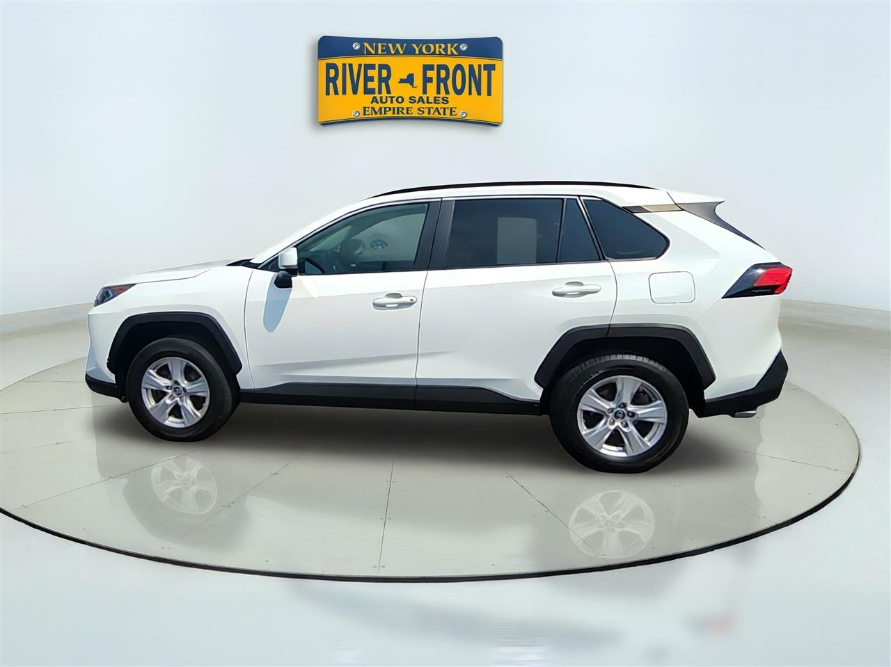 Toyota RAV4 photo 4