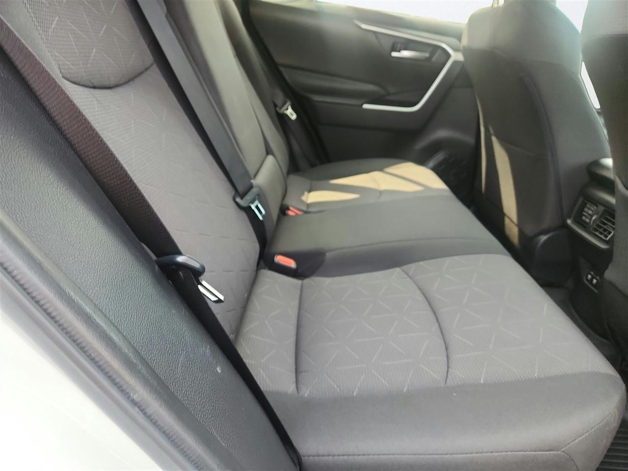 Toyota RAV4 photo 23