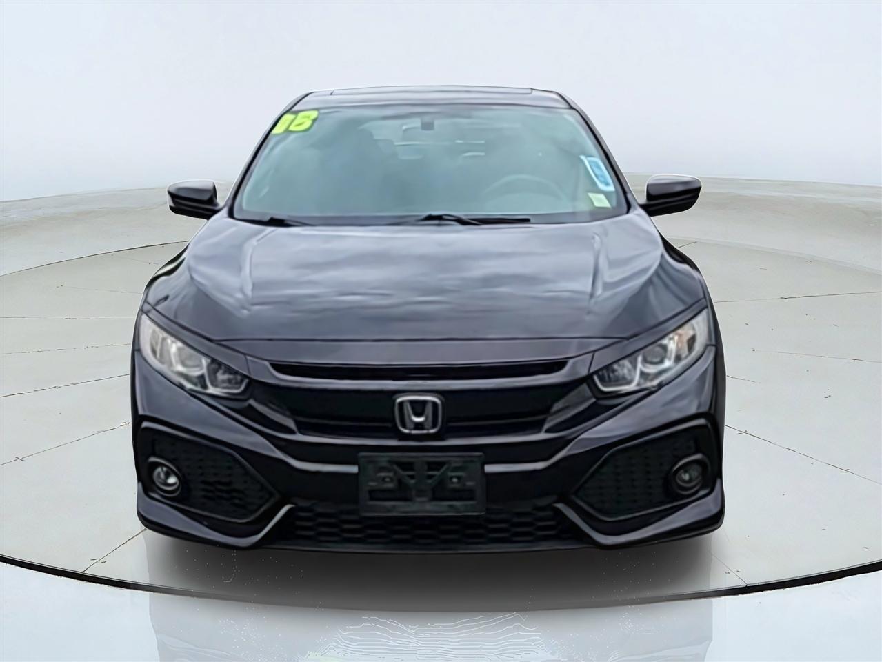 Honda Civic photo 2