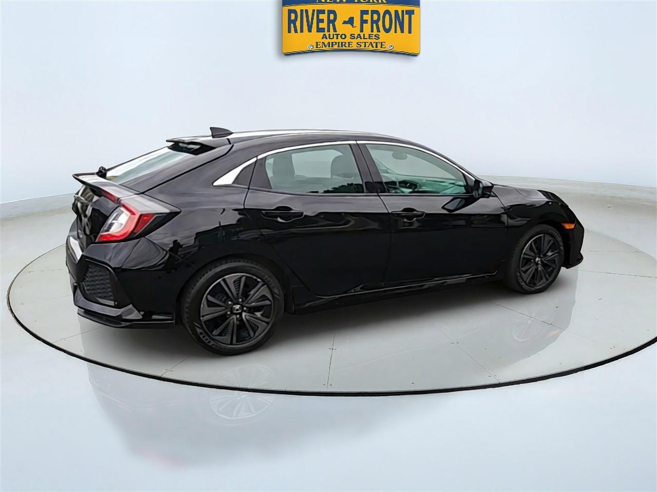Honda Civic photo 8