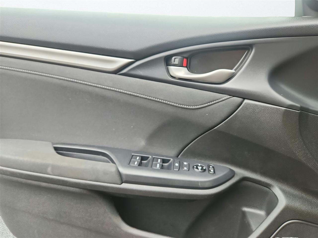 Honda Civic photo 23
