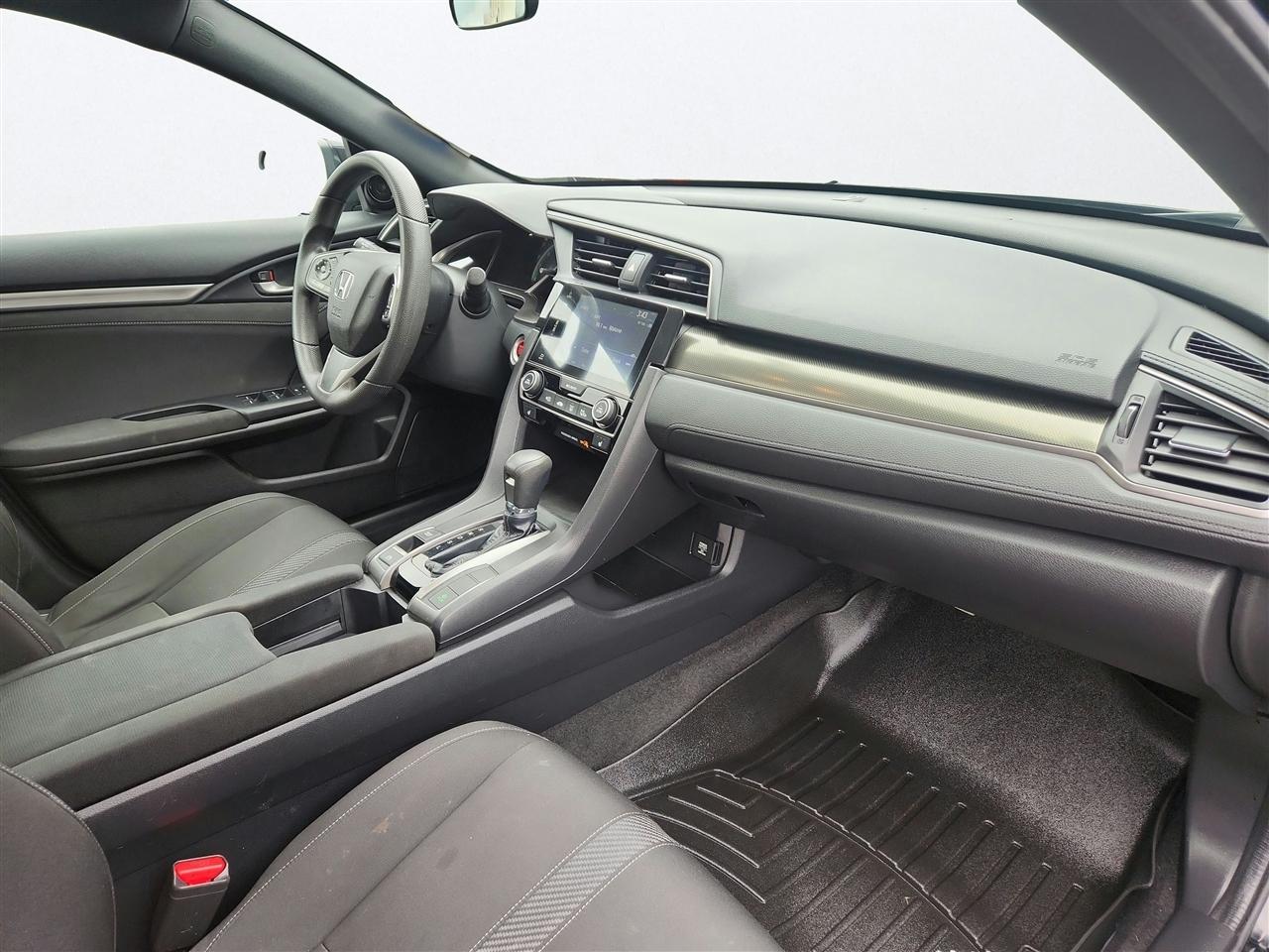 Honda Civic photo 25