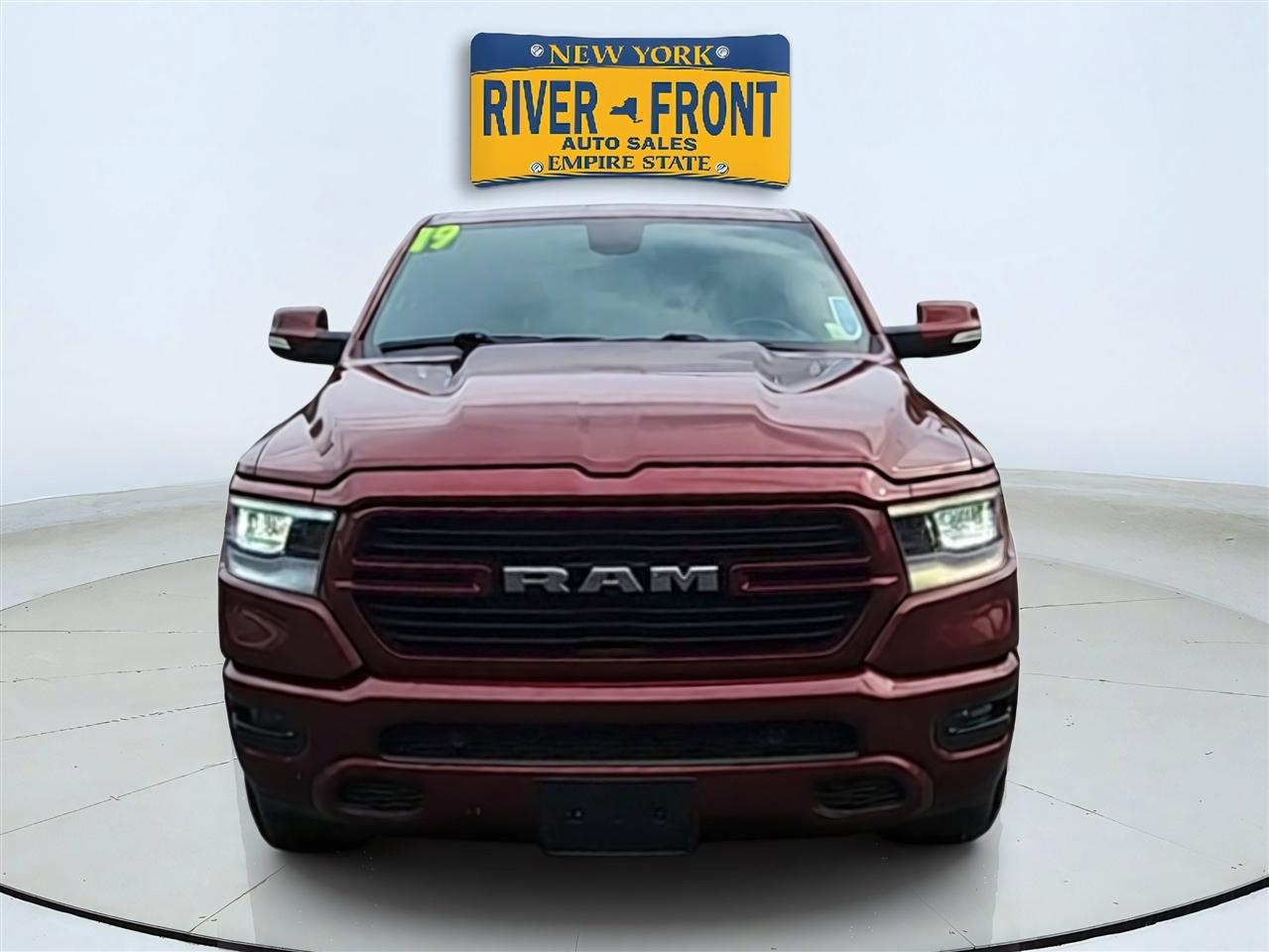 Ram 1500 photo 2