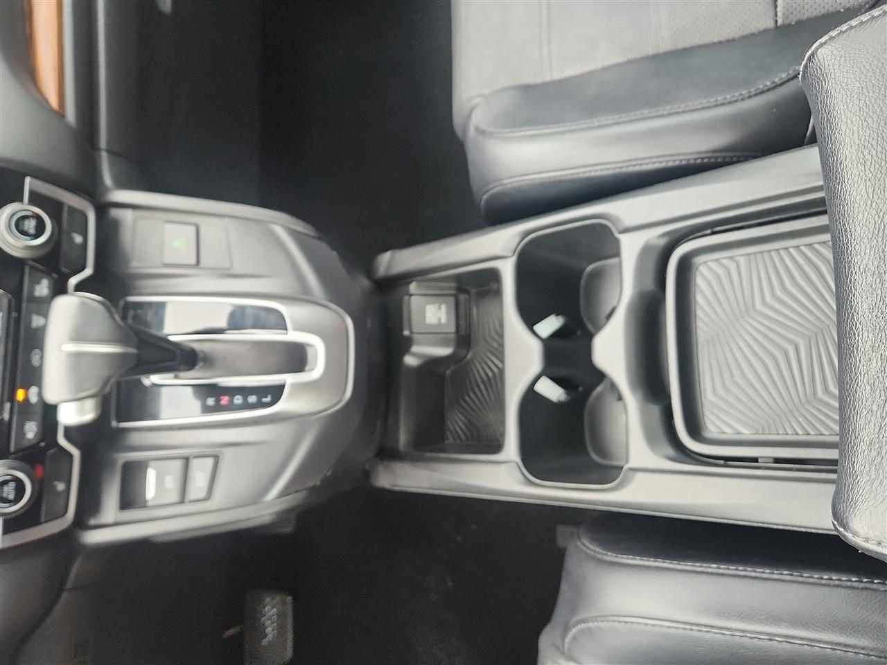 Honda CR-V photo 14