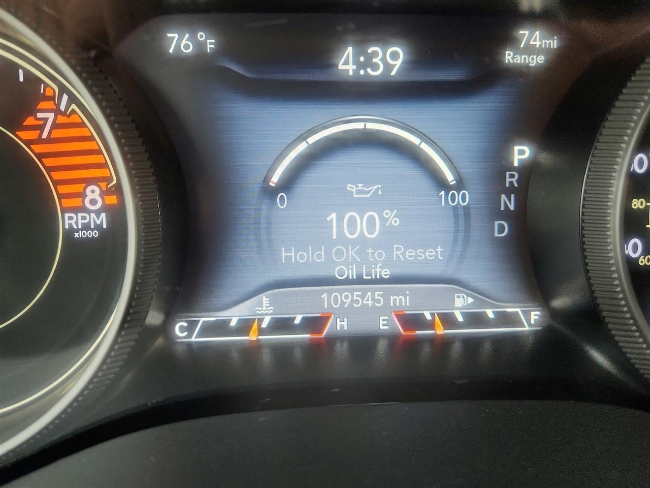 Jeep Cherokee photo 16