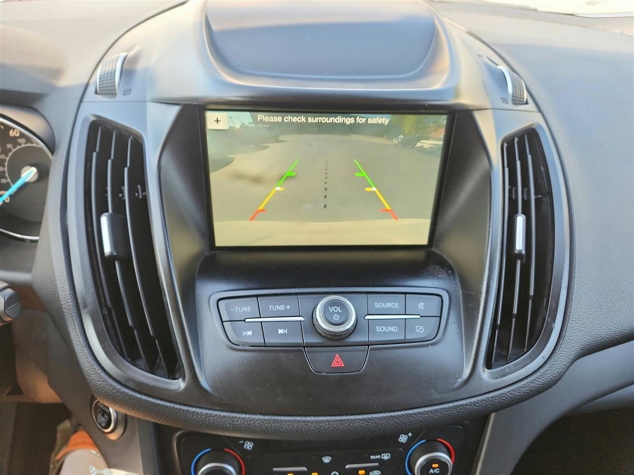 Ford Escape photo 18