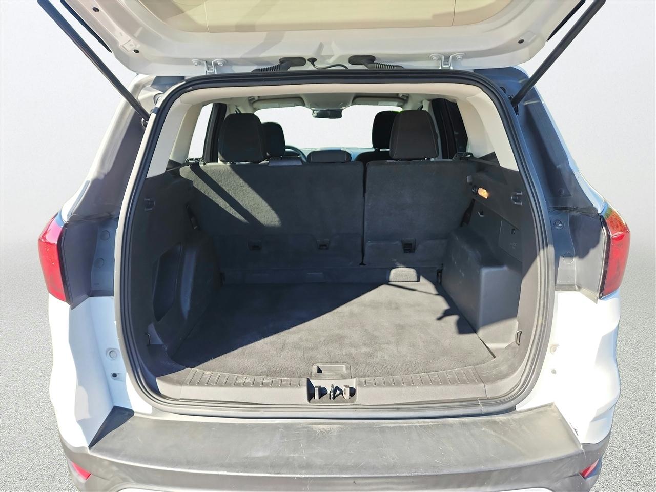 Ford Escape photo 27