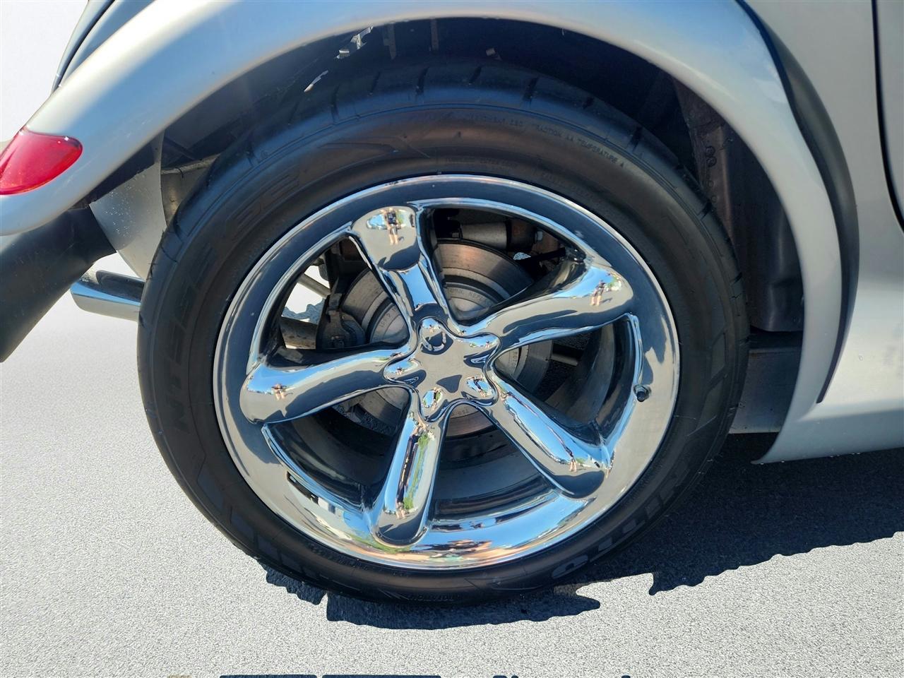 Plymouth Prowler photo 9