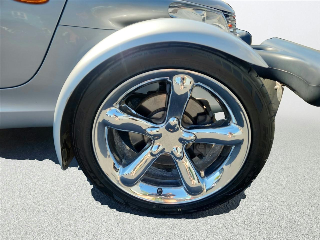 Plymouth Prowler photo 10