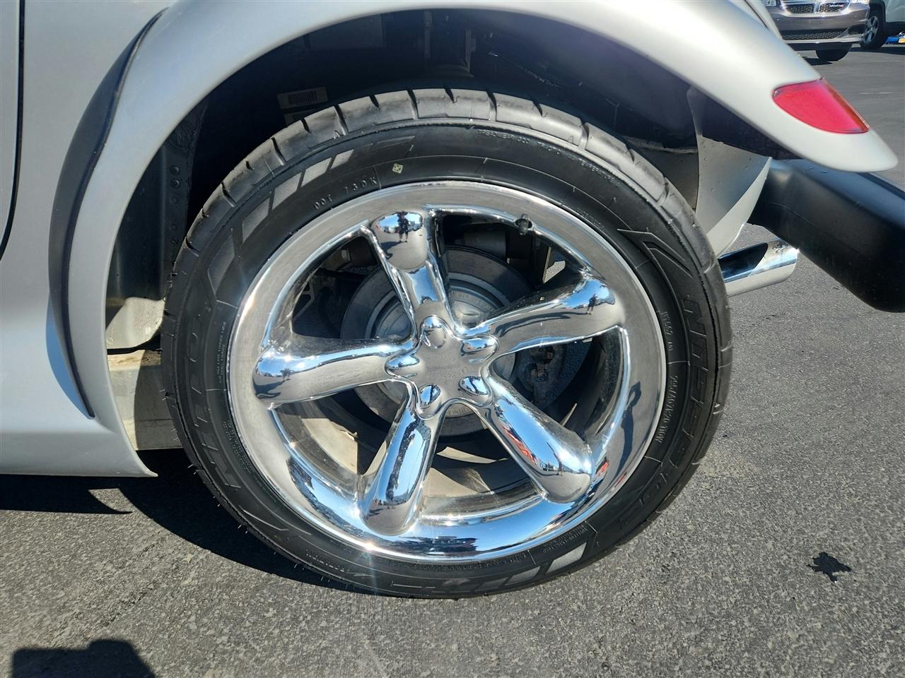 Plymouth Prowler photo 12