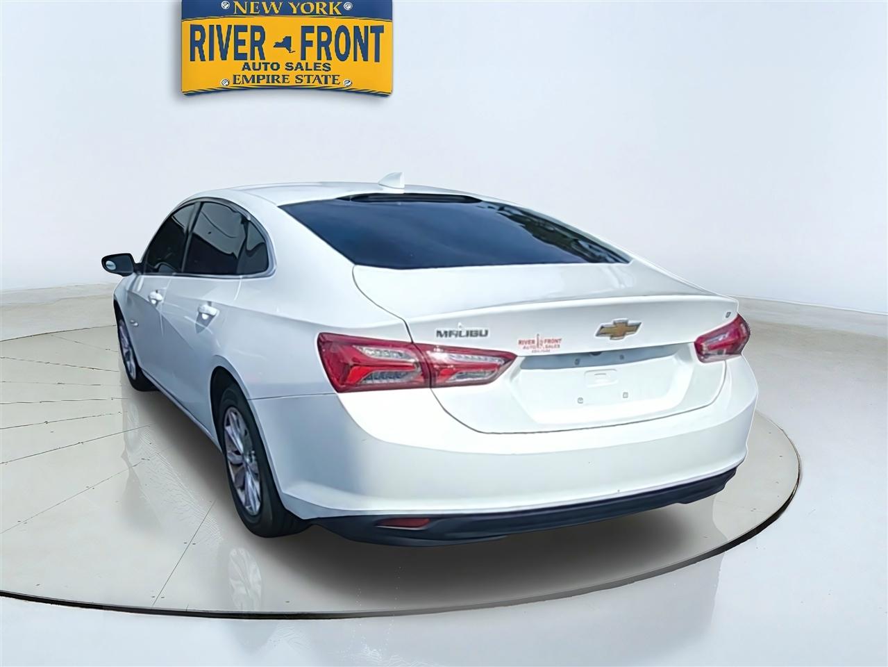 Chevrolet Malibu photo 6