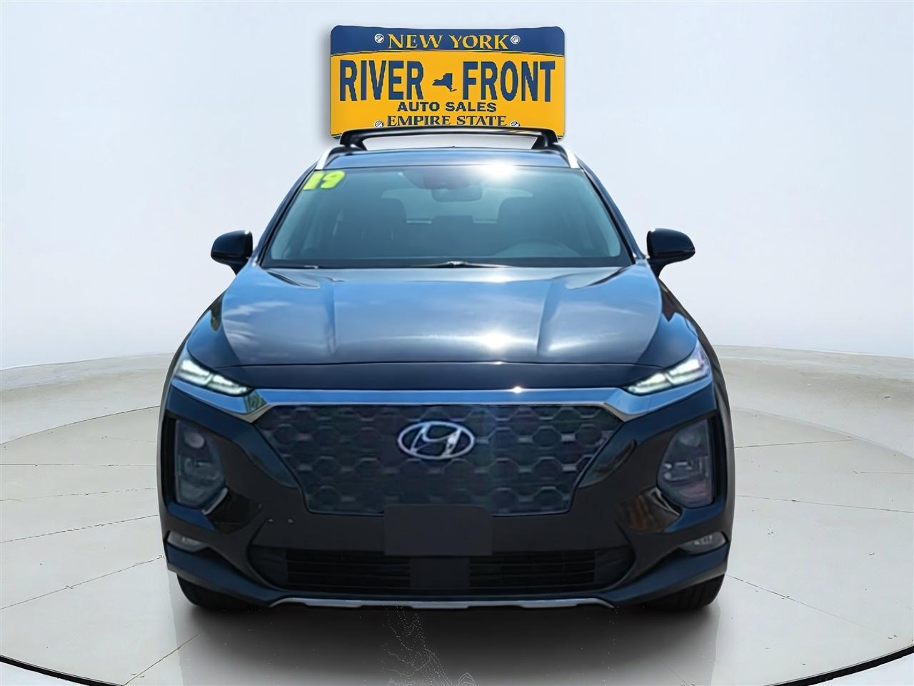 Hyundai Santa Fe photo 3
