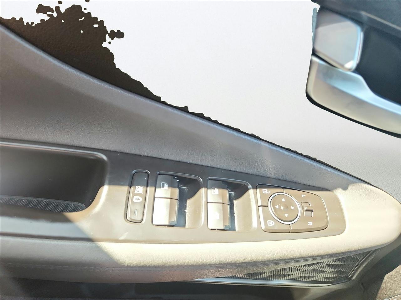 Hyundai Santa Fe photo 21