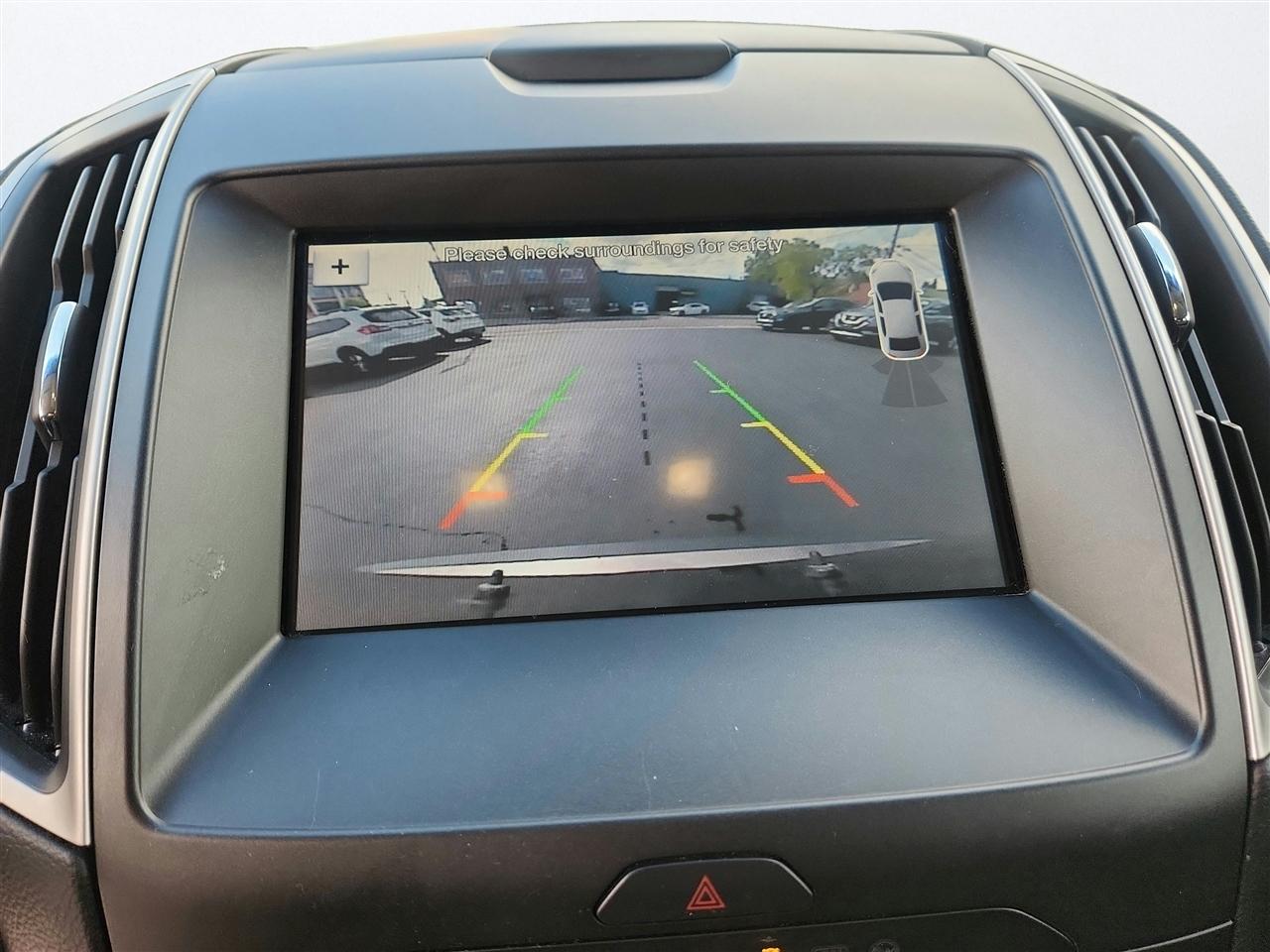 Ford Edge photo 19