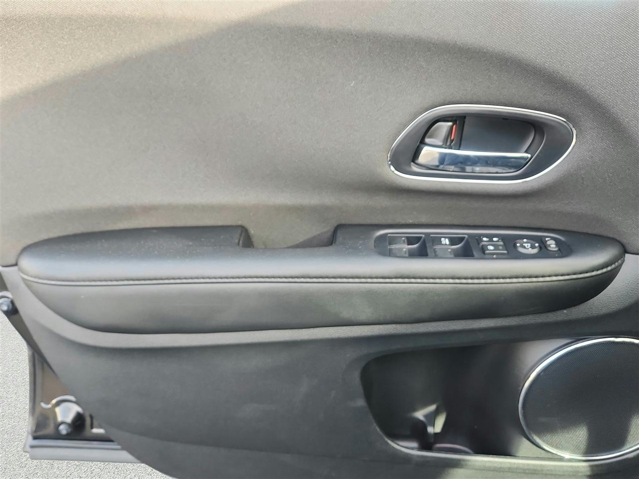 Honda HR-V photo 18