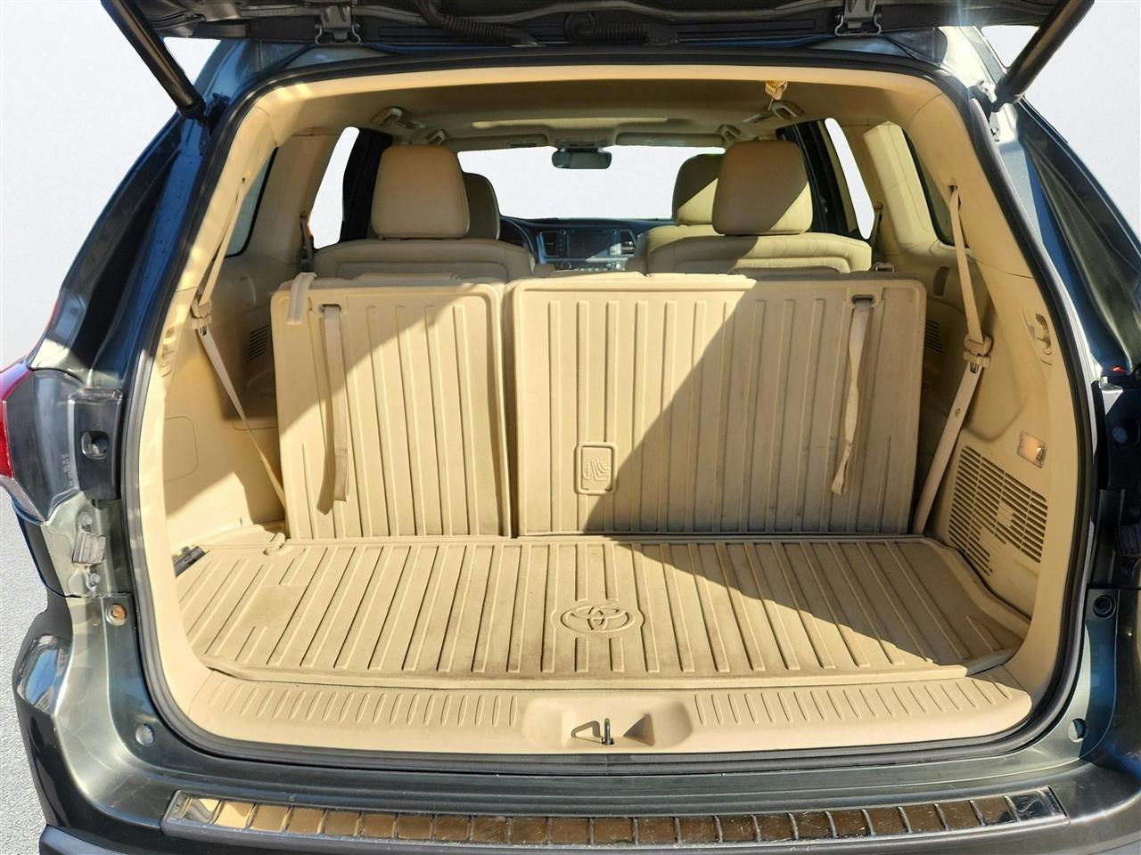 Toyota Highlander photo 29