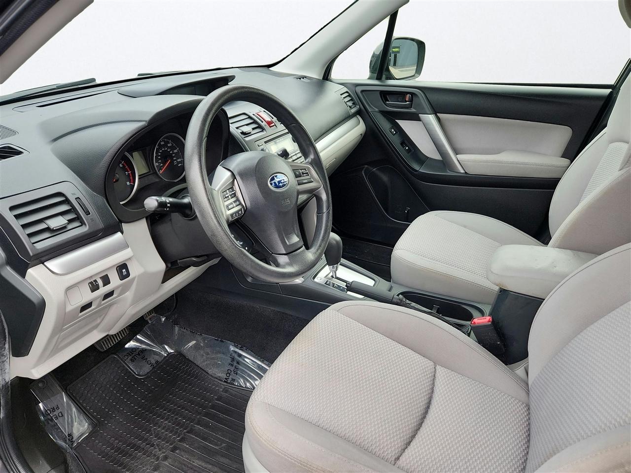 Subaru Forester photo 9