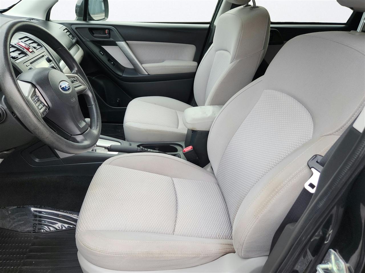 Subaru Forester photo 10