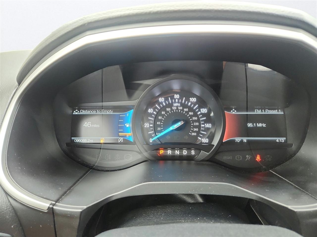 Ford Edge photo 16
