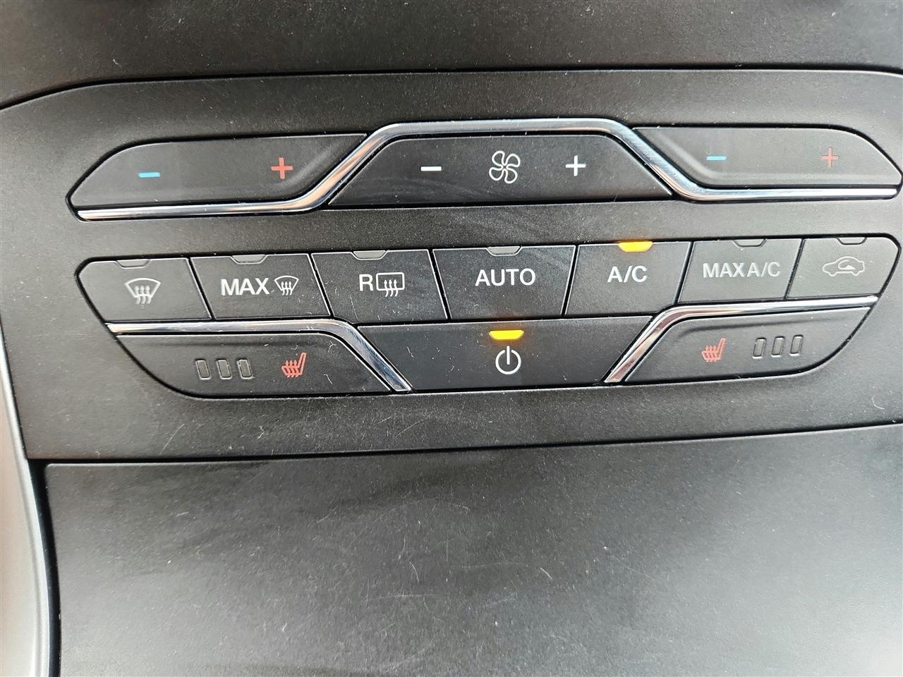 Ford Edge photo 21