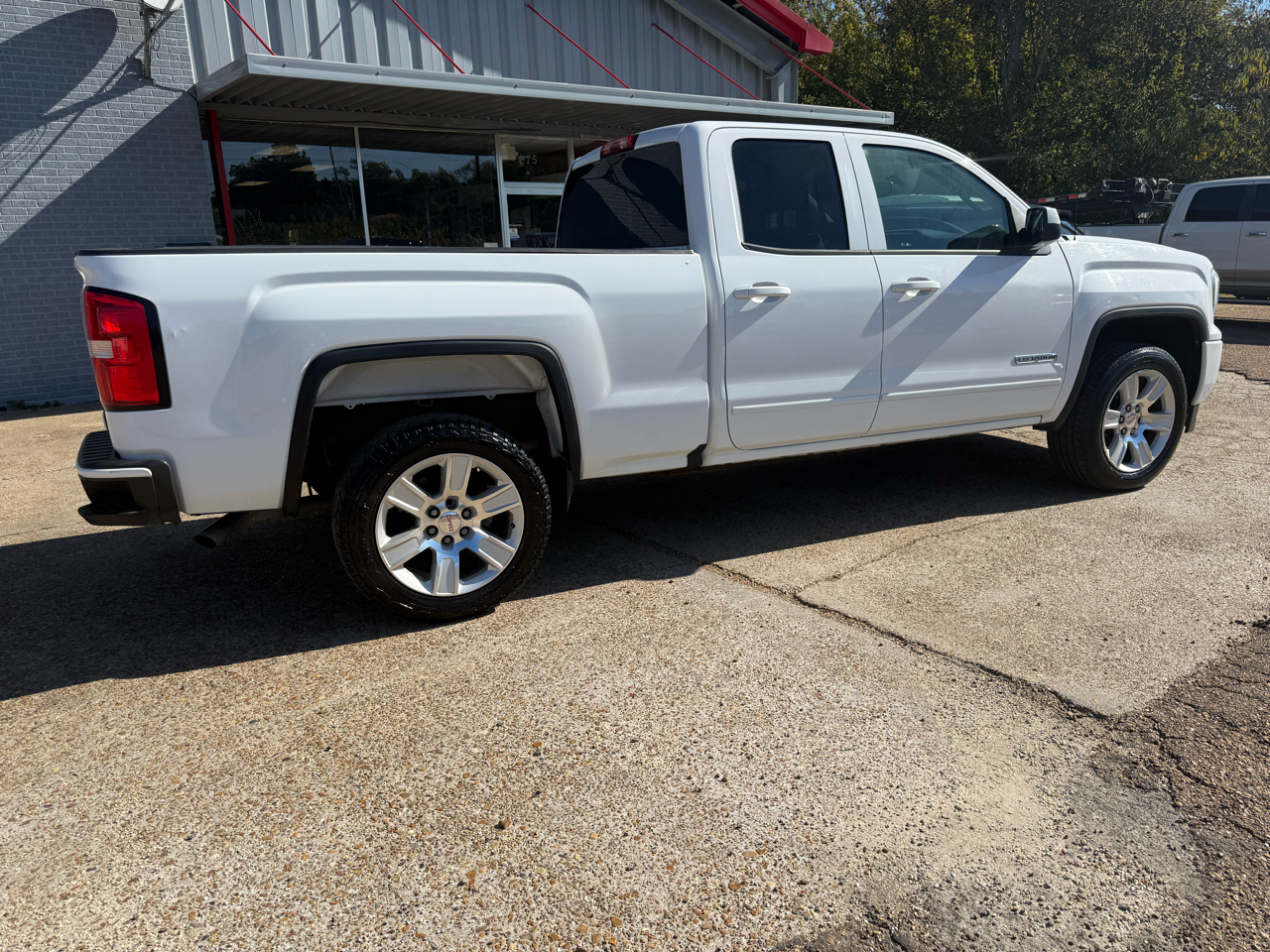 GMC Sierra 1500 Base Double Cab 2WD 2018