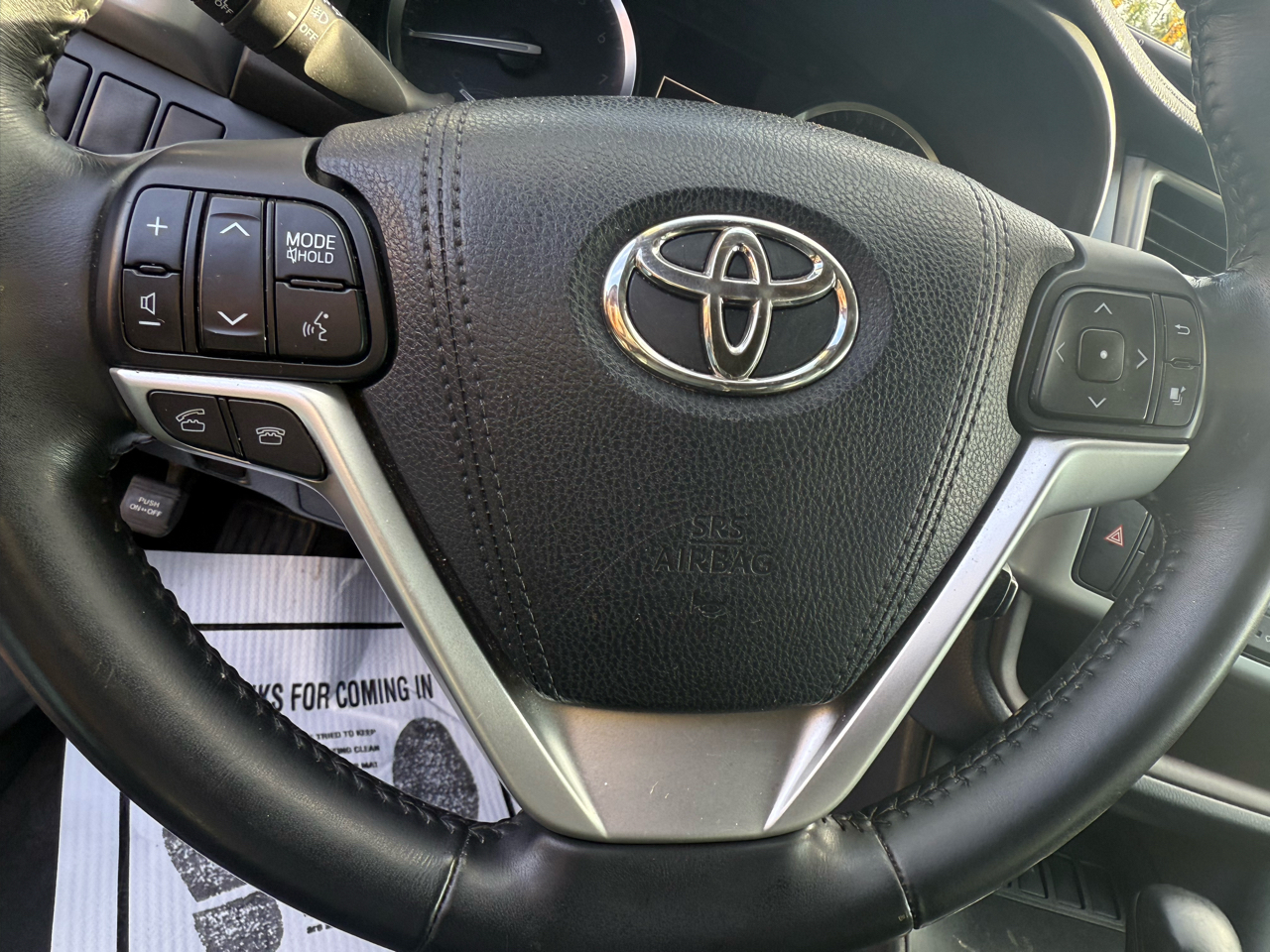 Toyota Highlander XLE FWD V6 2015