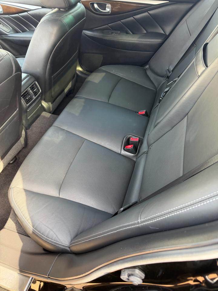 Infiniti Q50 Base 2015