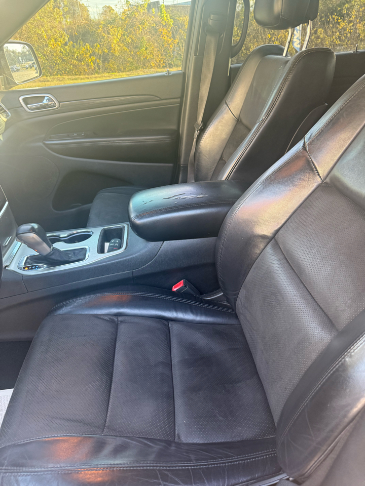 Jeep Grand Cherokee Laredo 2WD 2019