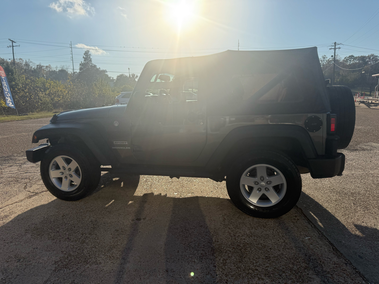 Jeep Wrangler Sport 4WD 2017