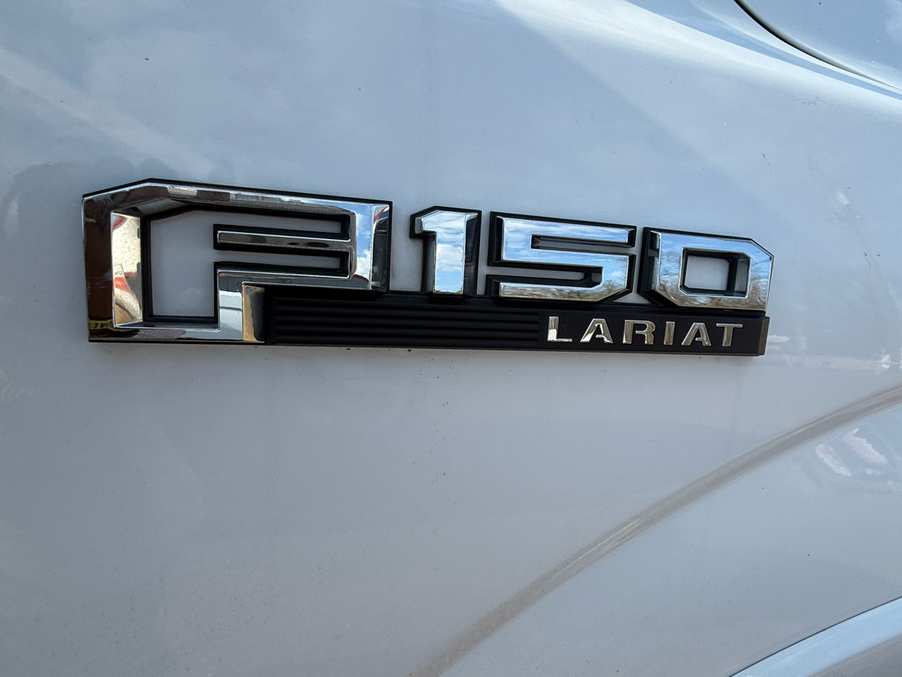 Ford F-150 Lariat SuperCrew 6.5-ft. Bed 4WD 2017