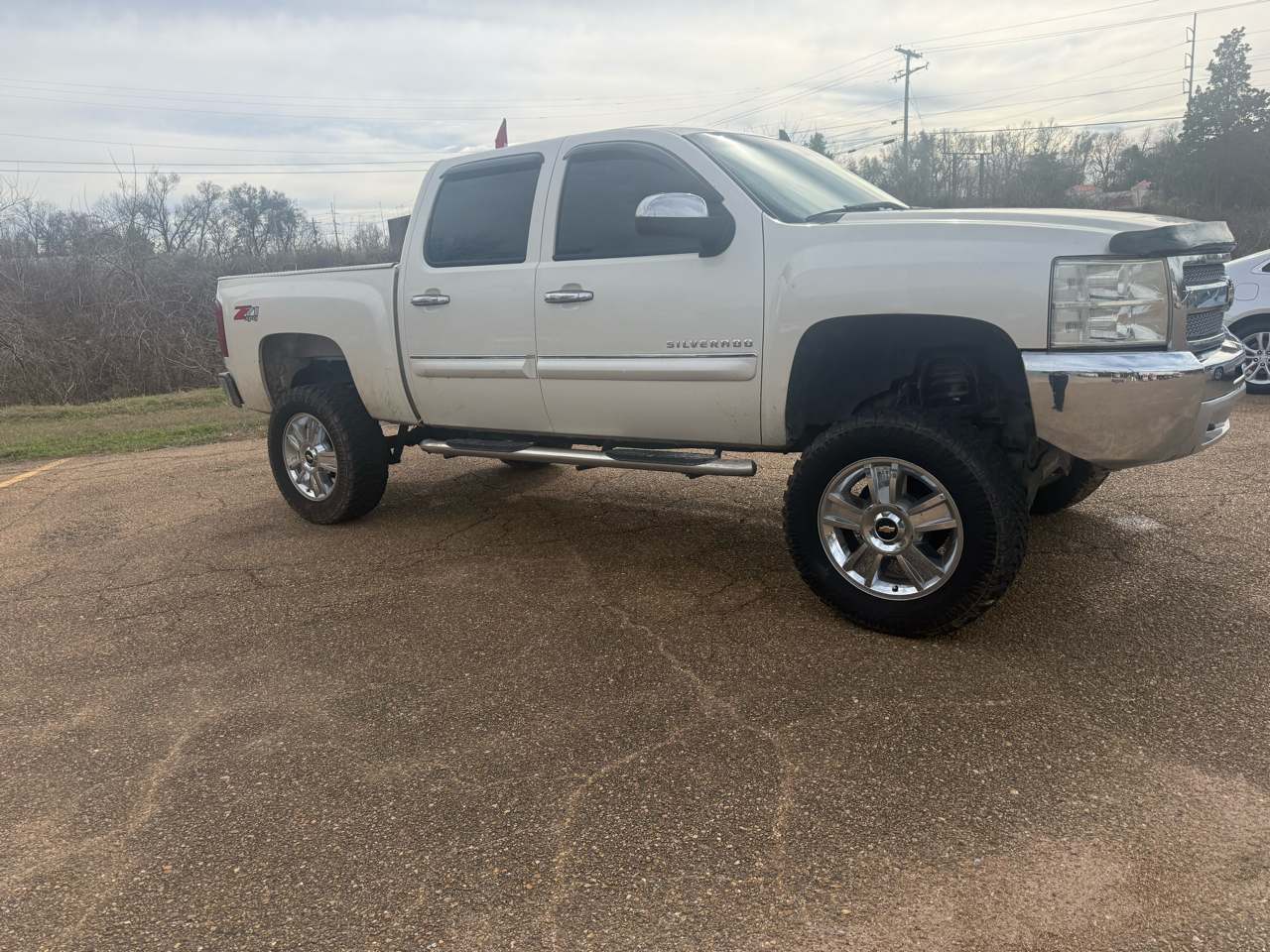 Chevrolet Silverado 1500 LT Crew Cab 4WD 2013