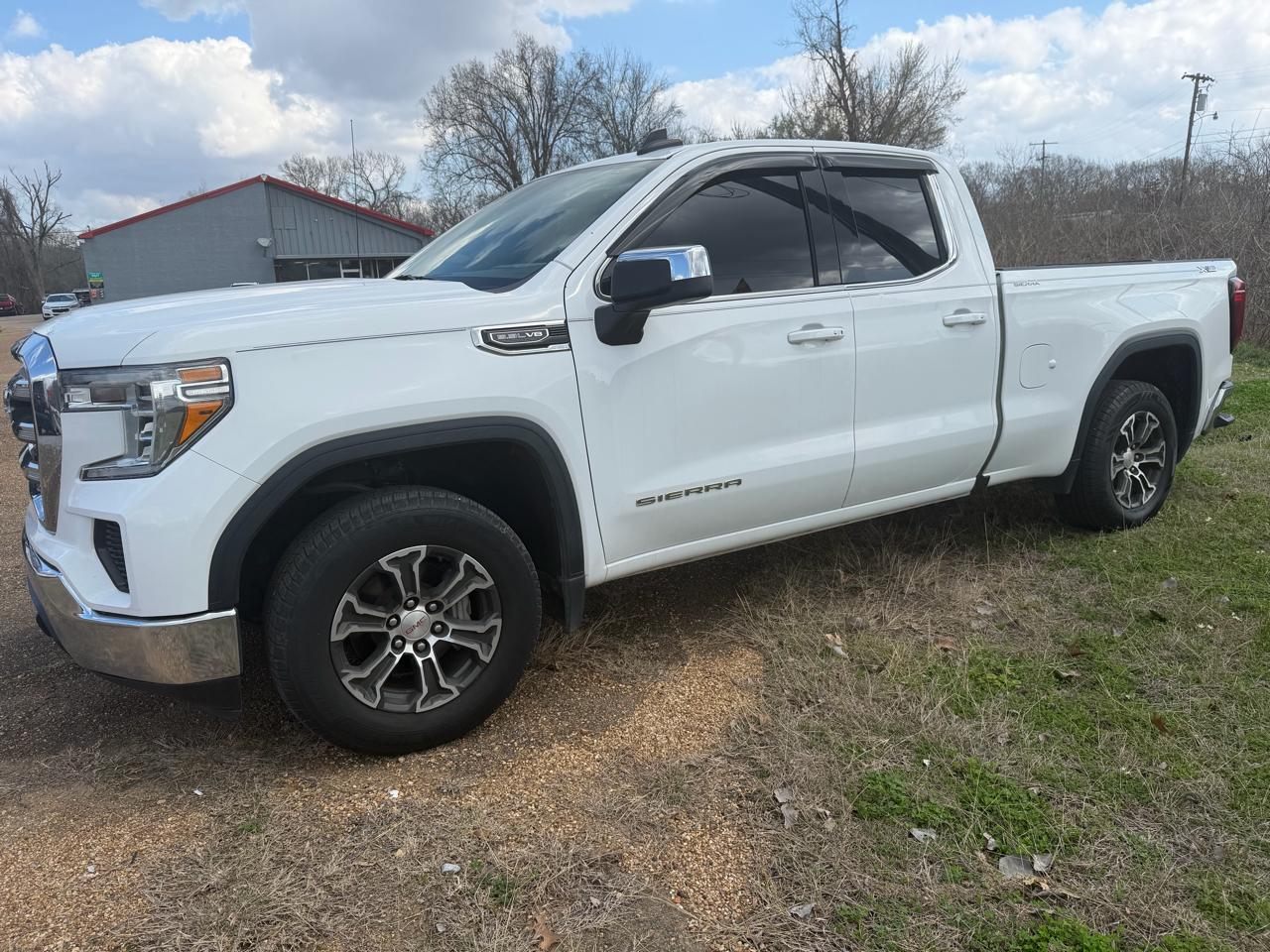 GMC Sierra 1500 SLE Double Cab 4WD 2020