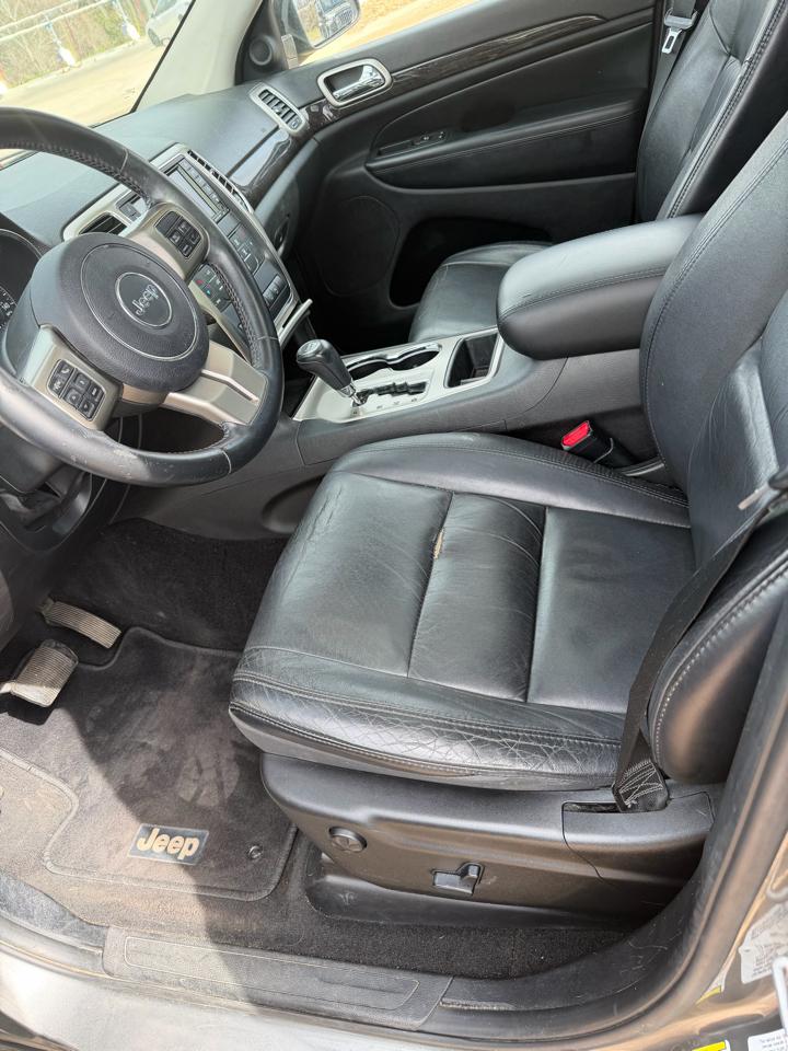 Jeep Grand Cherokee Laredo 2WD 2013