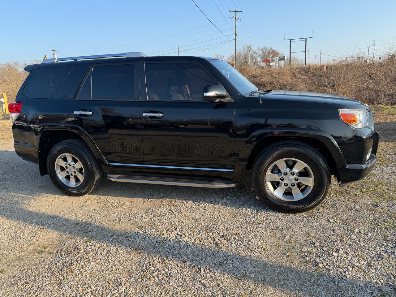Toyota 4Runner SR5 2WD 2013