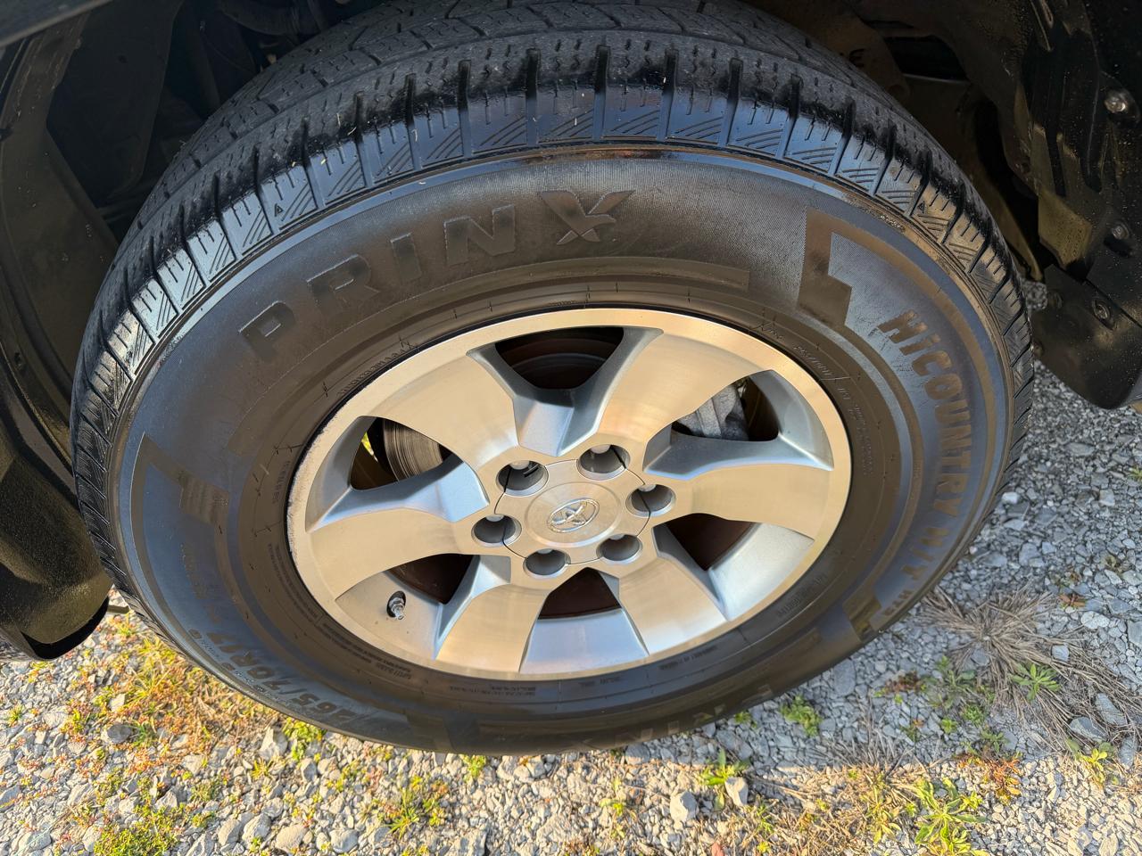 Toyota 4Runner SR5 2WD 2013