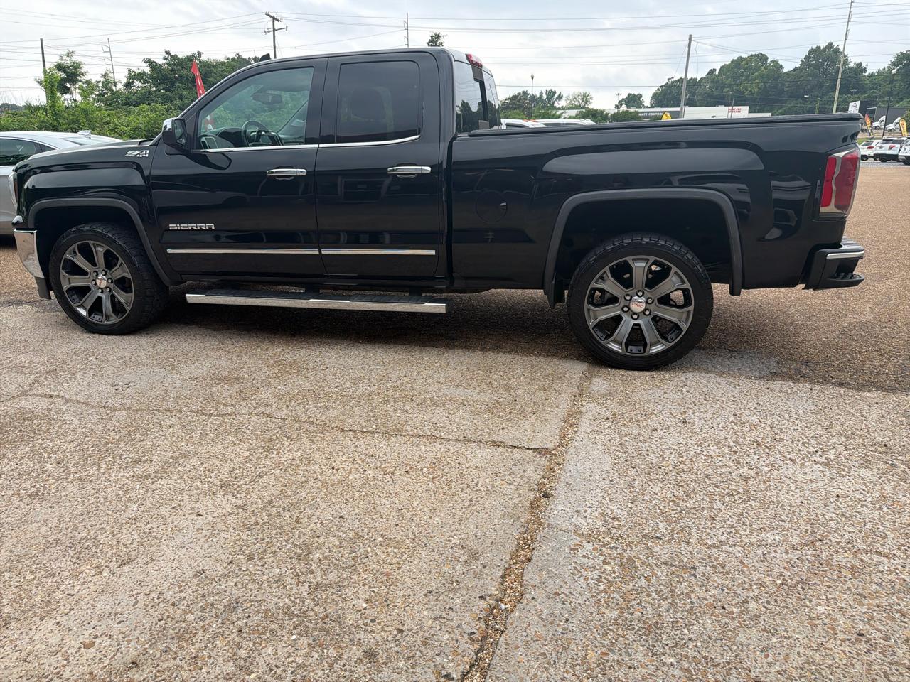 GMC Sierra 1500 SLT Double Cab 4WD 2017
