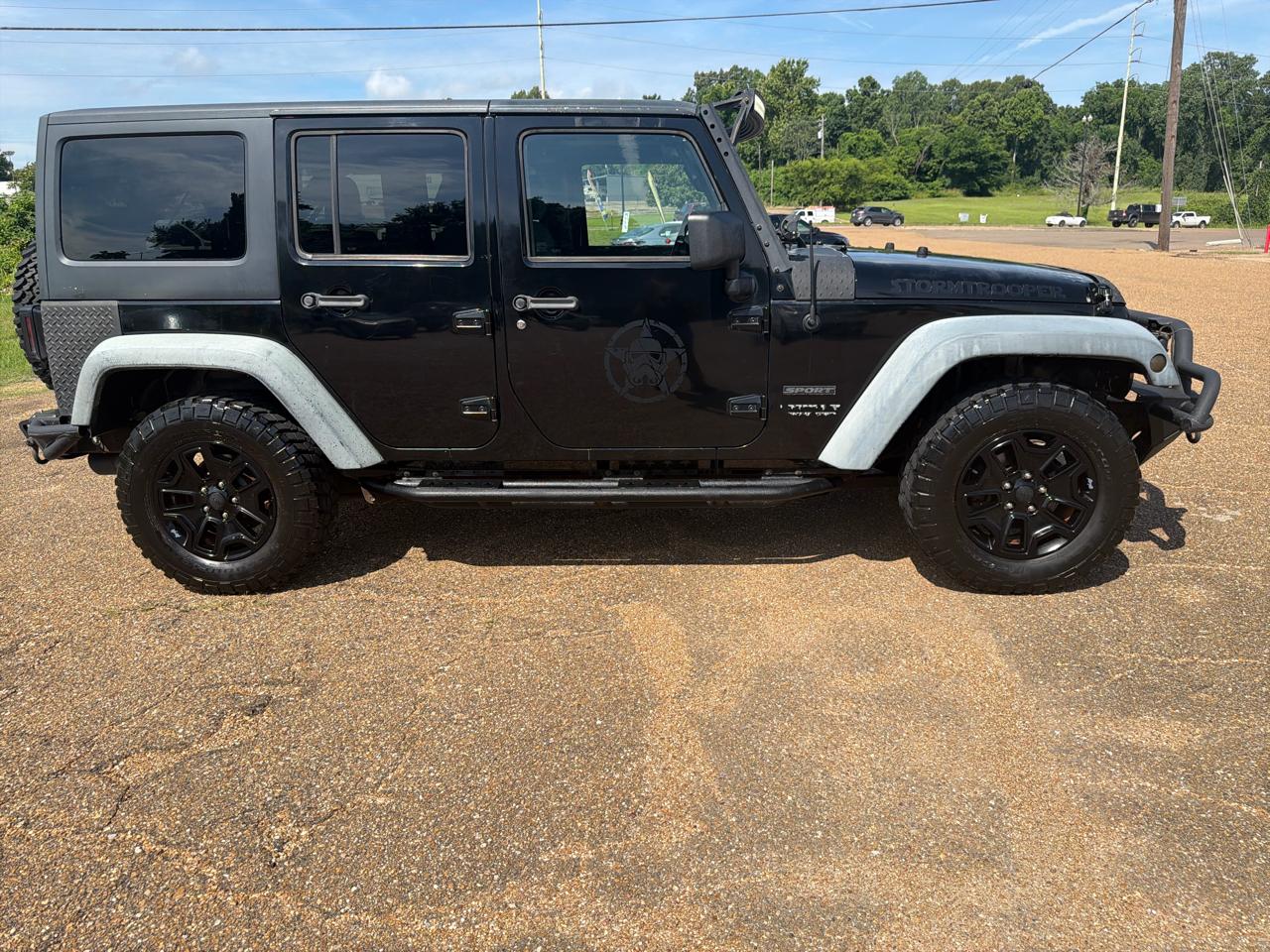 Jeep Wrangler Unlimited Sport 4WD 2011