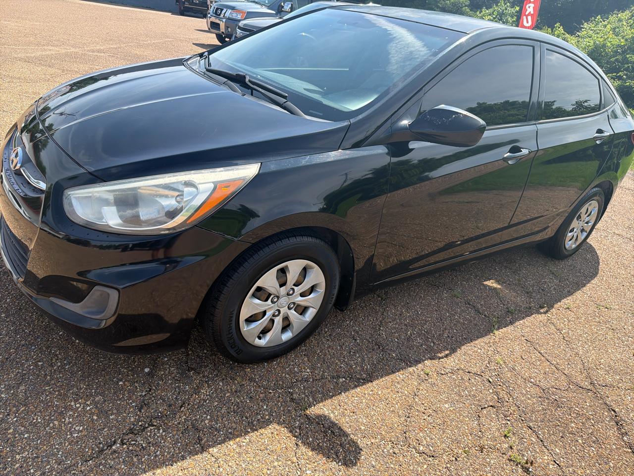 Hyundai Accent SE 4-Door 6A 2016