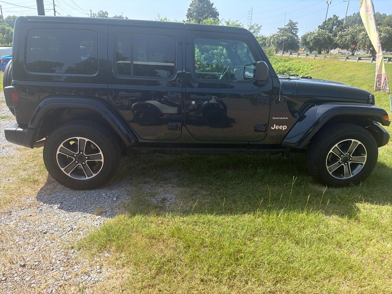 Jeep Wrangler Unlimited Sahara 2023