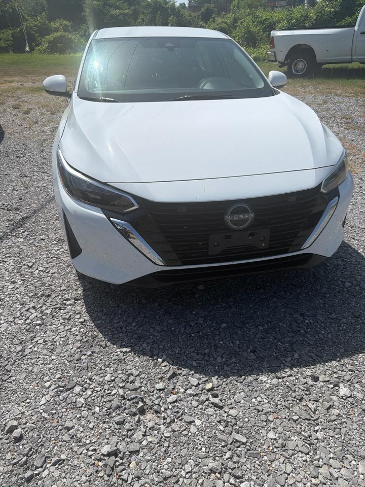 Nissan Sentra S 2024