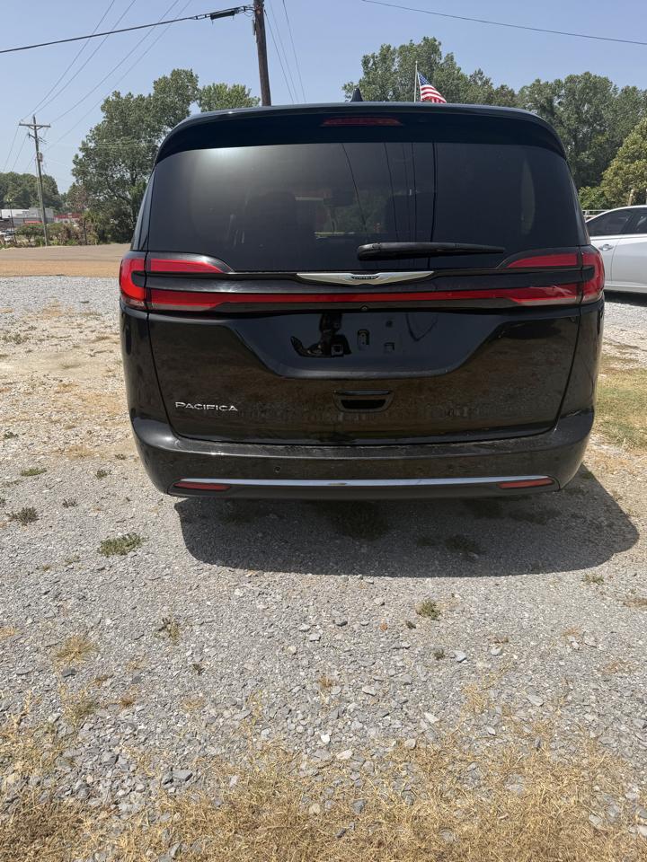Chrysler Pacifica Touring L 2023